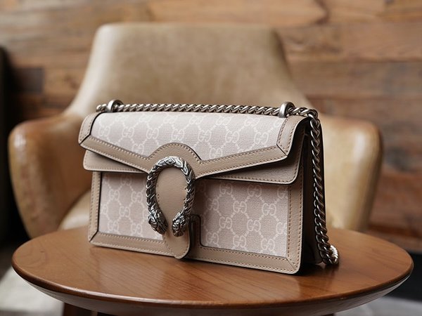 구찌 디오니서스 스몰 GG 직사각형 핸드백 [매장가 360만원대]