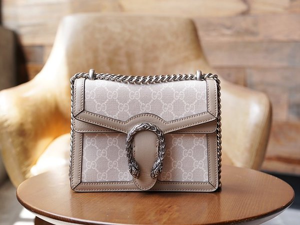 구찌 디오니서스 GG 수프림 캔버스 미니 숄더백 [매장가 330만원대]