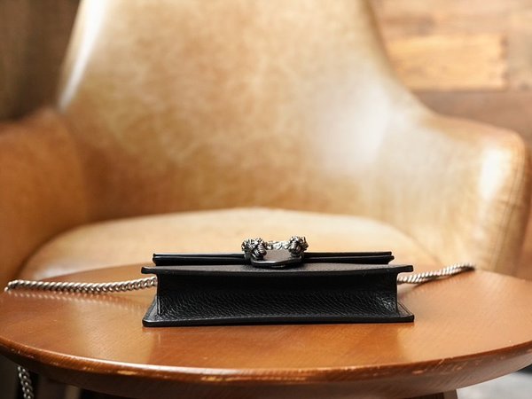 구찌 디오니서스 GG 수퍼 미니백 [매장가 154만원대]