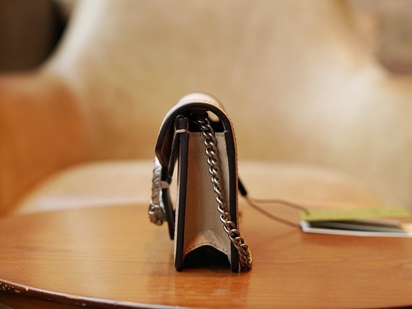 구찌 디오니서스 GG 수퍼 미니백 [매장가 154만원대]