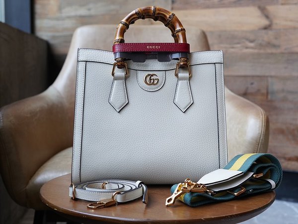 구찌 다이애나 스몰 토트백 [매장가 610만원대]