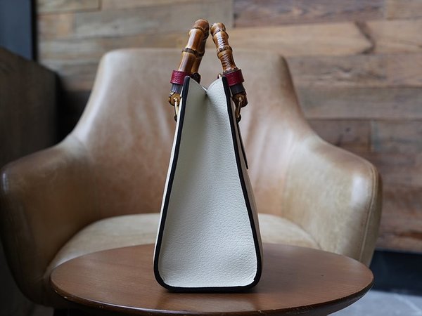 구찌 다이애나 스몰 토트백 [매장가 610만원대]