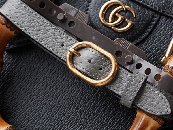 구찌 다이애나 스몰 토트백 [매장가 610만원대]