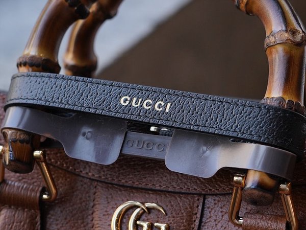 구찌 다이애나 스몰 토트백 [매장가 610만원대]