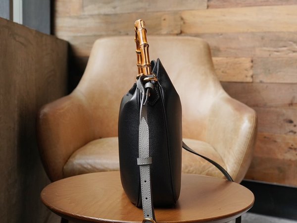 구찌 다이애나 미디엄 숄더백 [매장가 390만원대]