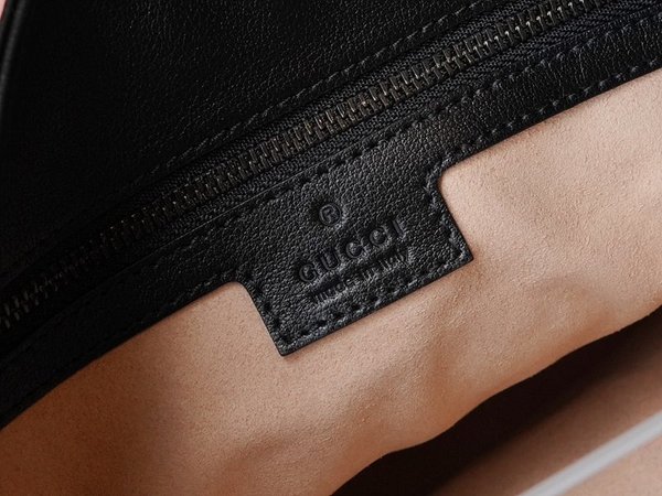 구찌 다이애나 미디엄 숄더백 [매장가 390만원대]