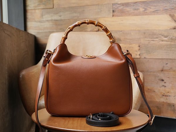 구찌 다이애나 미디엄 숄더백 [매장가 390만원대]