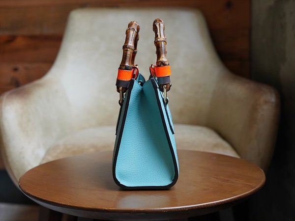 구찌 다이애나 미니 토트백 [매장가 450만원대]