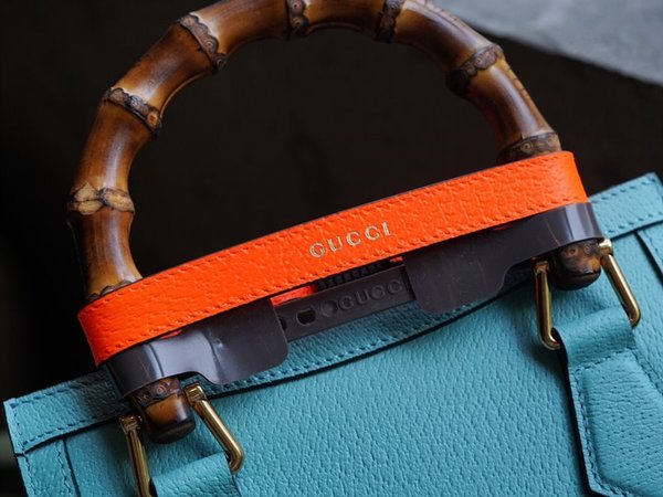 구찌 다이애나 미니 토트백 [매장가 450만원대]