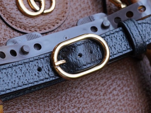 구찌 다이애나 미니 토트백 [매장가 450만원대]