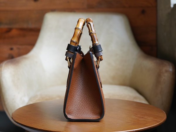 구찌 다이애나 미니 토트백 [매장가 450만원대]