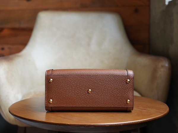 구찌 다이애나 미니 토트백 [매장가 450만원대]