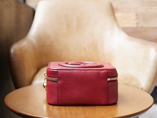 구찌 블론디 탑 핸들백 [매장가 310만원대]