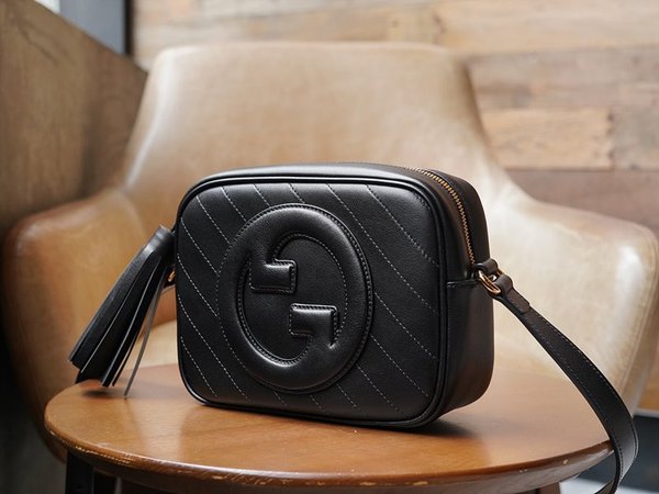 구찌 블론디 스몰 숄더백 [매장가 232만원대]