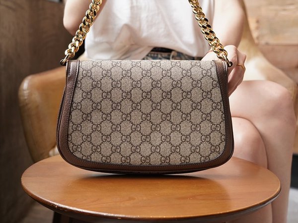 구찌 블론디 숄더백 [매장가 420만원대]