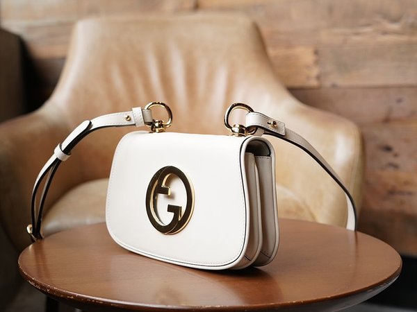 구찌 블론디 미니백 [매장가 360만원대]