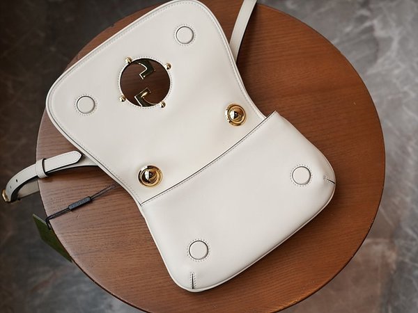 구찌 블론디 미니백 [매장가 360만원대]