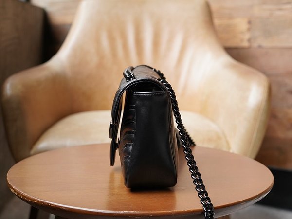 구찌 GG 마몽 스몰 숄더백 [매장가 350만원대]