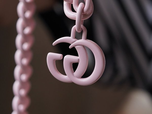 구찌 GG 마몽 벨트백 [매장가 233만원대]