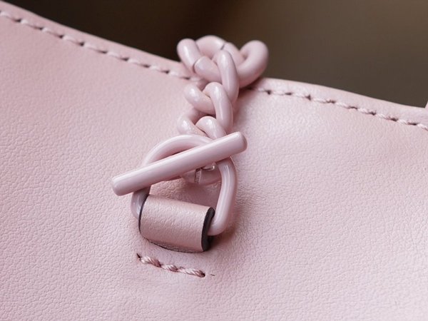 구찌 GG 마몽 벨트백 [매장가 233만원대]