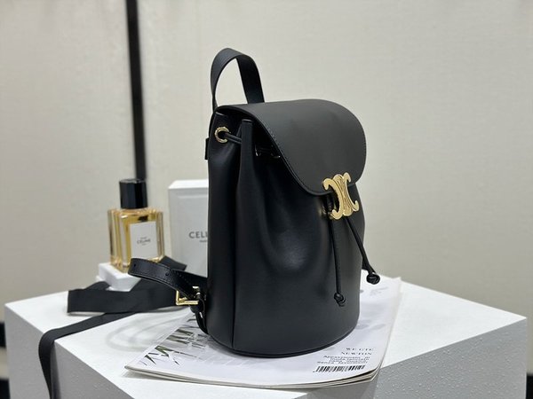 셀린느 보니 백팩 부드러운 카프스킨 블랙 [매장가 420만원대]