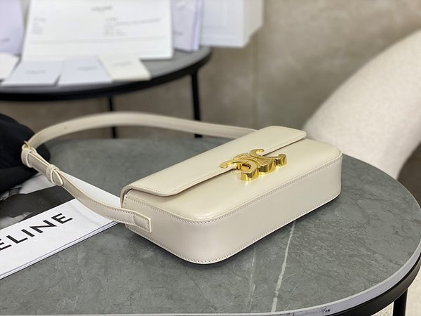 셀린느 클로드 숄더백 샤이니 카프스킨 [매장가 405만원대]