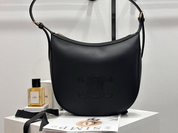 셀린느 미디엄 엘로이즈 백 서플 크레인 카프스킨 블랙 [매장가 500만원대]