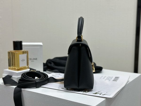 셀린느 틴 니노백 서플 그레인 카프스킨 블랙 [매장가 460만원대]