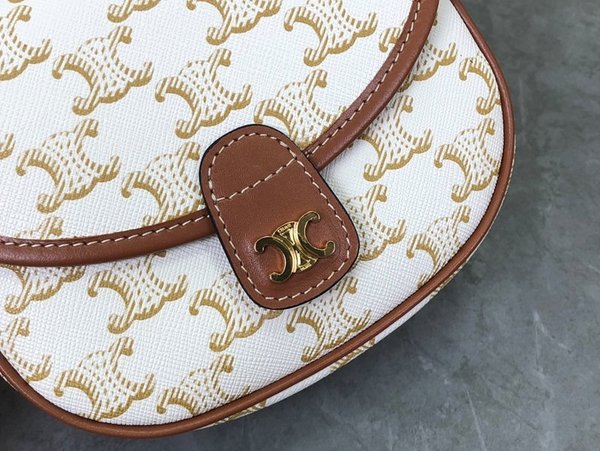 셀린느 베사체 미니 트리옹프 캔버스 & 카프스킨 화이트 [매장가 200만원대]