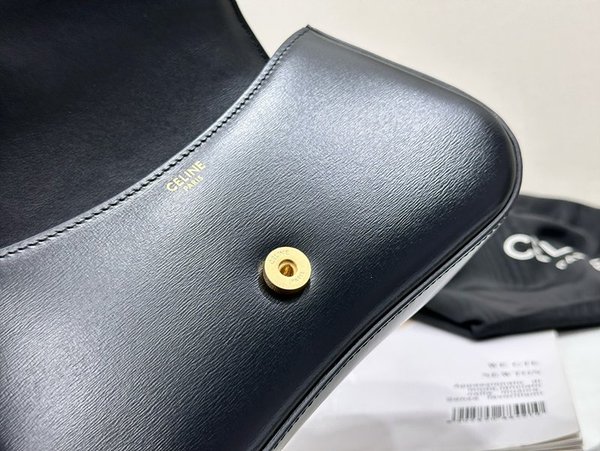 셀린느 틴 롤라 숄더백 샤이니 카프스킨 블랙 [매장가 400만원대]