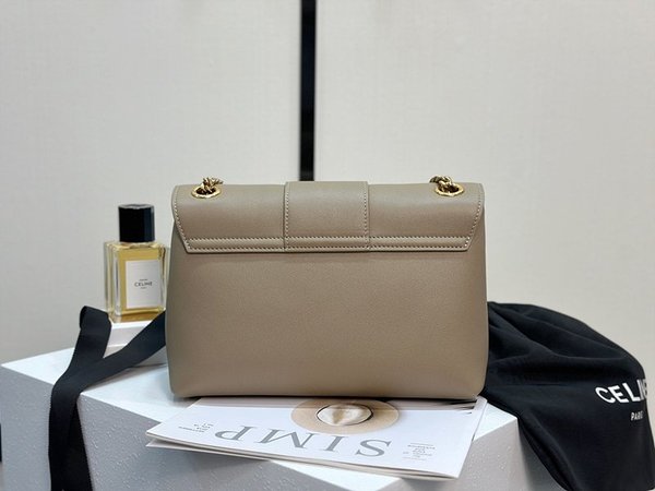 셀린느 미디엄 틴 빅투아르 체인 숄더백 세피아 [매장가 450만원대]