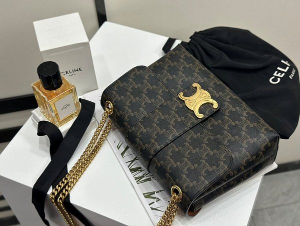 셀린느 미디엄 틴 빅투아르 체인 숄더백 트리옹프 캔버스 & 카프스킨 탠 [매장가 450만원대]