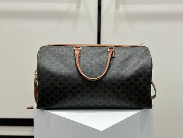 셀린느 라지 트래블백 CELINE 프린트 트리옹프 캔버스 탠 [매장가 365만원대]