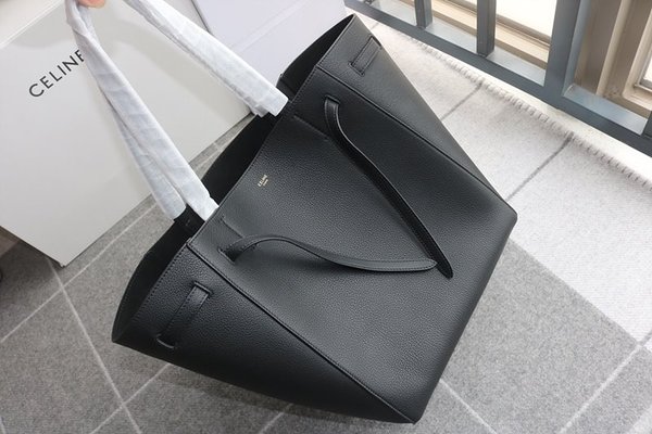 소프트 그레인 카프스킨 블랙 [매장가 300만원대]