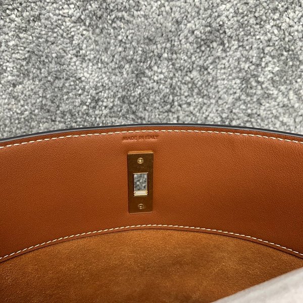 부드러운 카프스킨 탠 [매장가 300만원대]