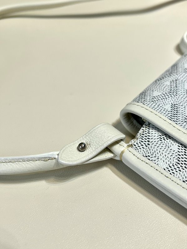 고야드 플뤼메 클러치 지갑/ 화이트