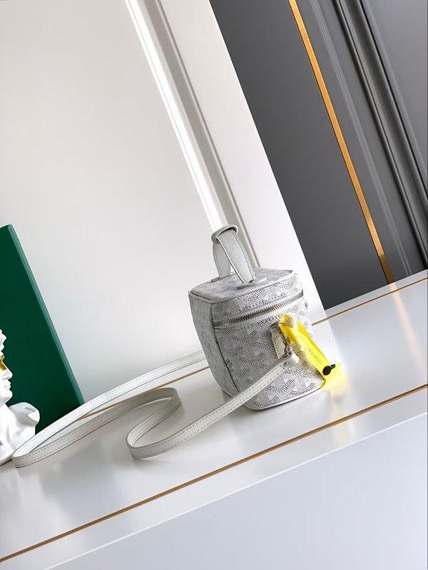 고야드 뮤즈 바니티 미니 화이트  [매장가 330만원대]