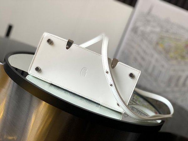 고야드 스트럭쳐 사이공 백 미니 / 화이트 [매장가720만원대]