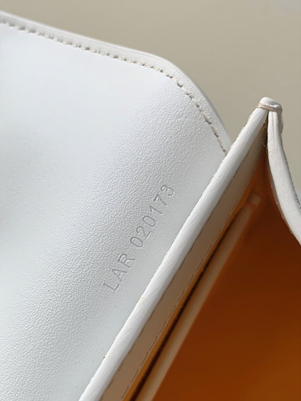 고야드 스트럭쳐 사이공 백 미니 / 화이트 [매장가720만원대]