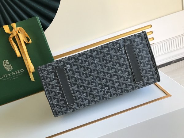 고야드 생 레제르 백팩 / 그레이 [매장가400만원대]