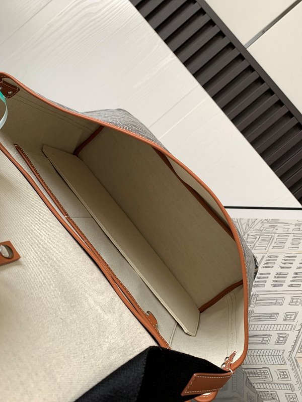 고야드 카페티엔 메신저 백 MM/ 블랙블랙탄