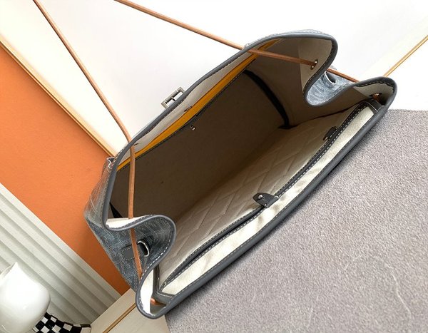 고야드 알팡 백팩 MM / 그레이 [매장가 880만원대]