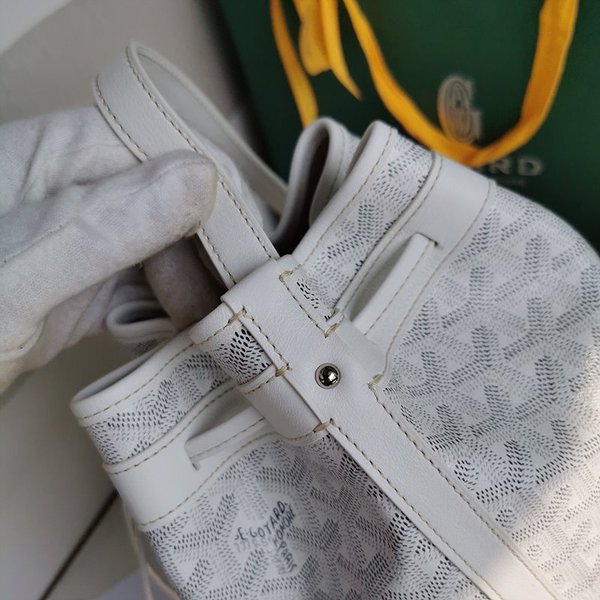 고야드 쁘띠 플로 버킷 백 / 화이트