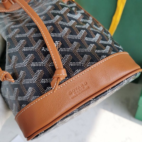 고야드 쁘띠 플로 버킷 백 / 블랙블랙탄