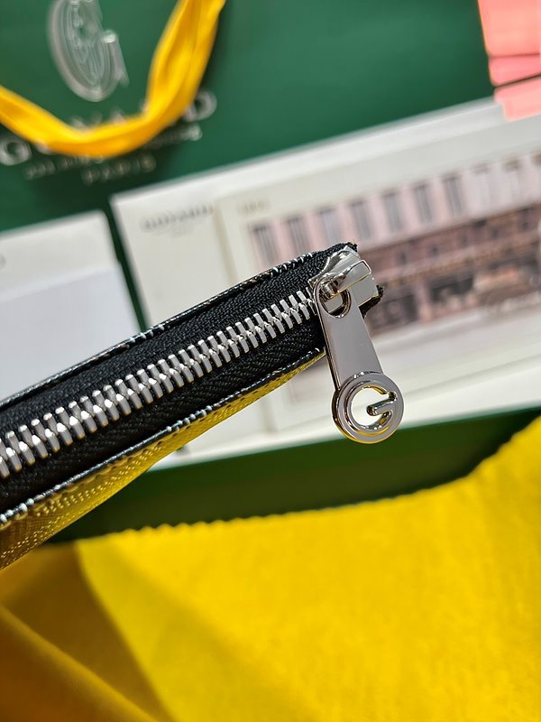 고야드 세나 클러치 GM / 블랙블랙탄