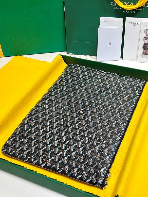 고야드 세나 클러치 GM / 블랙블랙탄