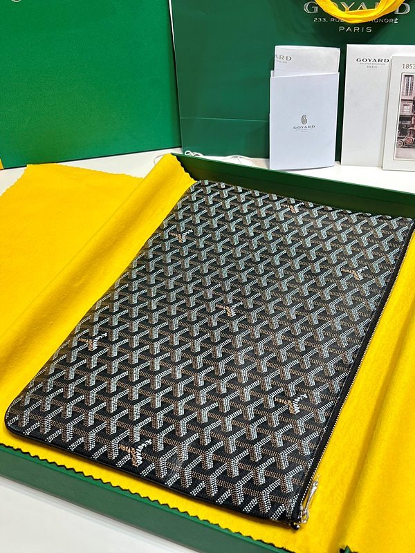 고야드 세나 클러치 GM / 블랙