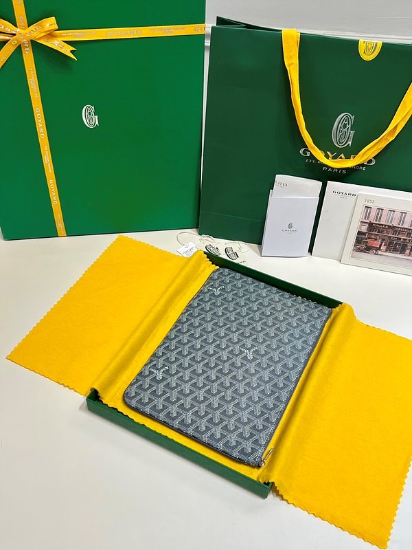 고야드 세나 클러치 MM / 그레이