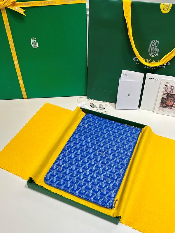 고야드 세나 클러치 MM / 스카이블루