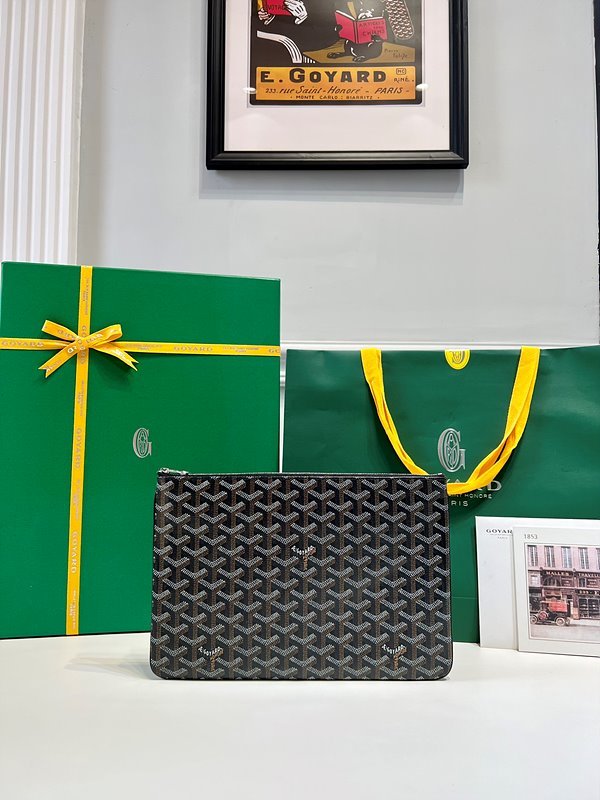 고야드 세나 클러치 MM / 블랙